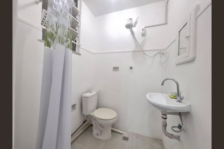 Banheiro Social de apartamento para alugar com 1 quarto, 22m² em Centro, Rio de Janeiro