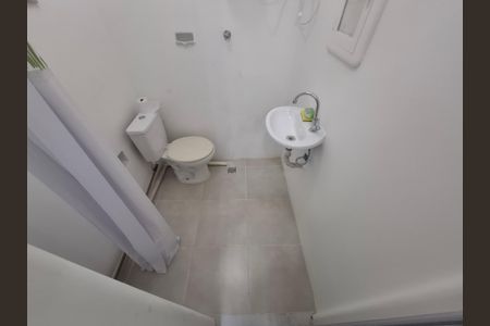 Banheiro Social de apartamento para alugar com 1 quarto, 22m² em Centro, Rio de Janeiro