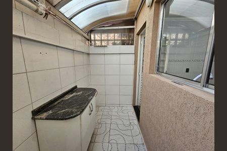 Casa à venda com 65m², 2 quartos e 1 vagaFoto 28