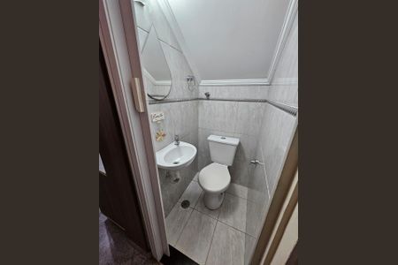 Casa à venda com 65m², 2 quartos e 1 vagaFoto 08