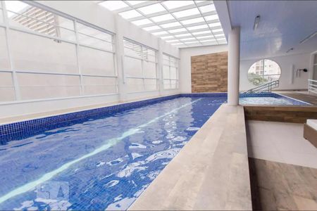 Apartamento à venda com 58m², 1 quarto e 1 vagaPiscina