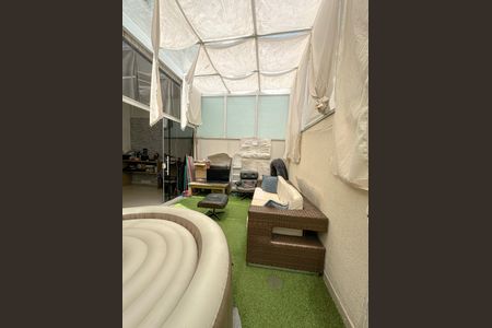 Apartamento à venda com 58m², 1 quarto e 1 vagaÁrea Externa