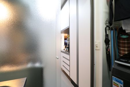 Apartamento à venda com 59m², 2 quartos e sem vagaCozinha e Área de Serviço