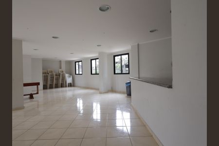 Apartamento para alugar com 63m², 2 quartos e 2 vagasÁrea comum - Salão de festas