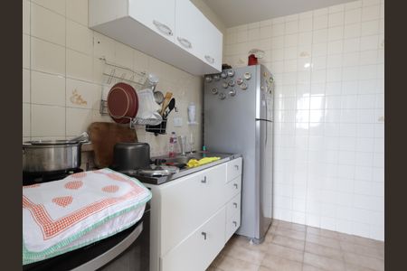 Apartamento para alugar com 63m², 2 quartos e 2 vagasCozinha