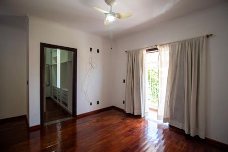 Casa para alugar com 360m², 4 quartos e 4 vagasSuite 1