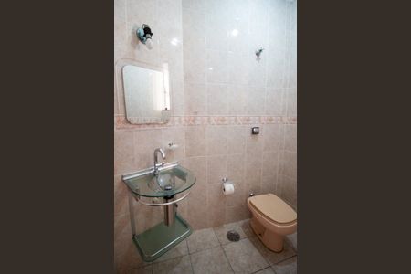 Casa para alugar com 360m², 4 quartos e 4 vagasLavabo 