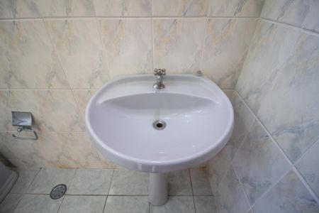 Casa para alugar com 360m², 4 quartos e 4 vagasBanheiro de serviço