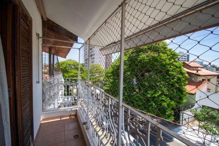 Casa para alugar com 360m², 4 quartos e 4 vagasVista Suite 1