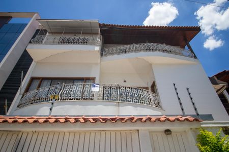 Casa para alugar com 360m², 4 quartos e 4 vagasVaranda