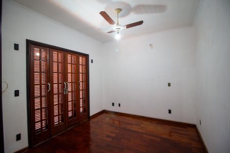 Casa para alugar com 360m², 4 quartos e 4 vagasSuite 3