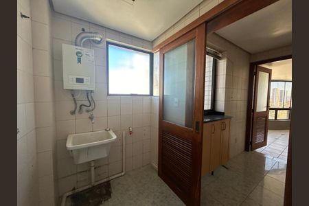 Apartamento à venda com 187m², 3 quartos e 2 vagasÁrea de Serviço