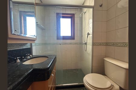 Apartamento à venda com 187m², 3 quartos e 2 vagasBanheiro Social