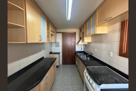 Apartamento à venda com 187m², 3 quartos e 2 vagasCozinha