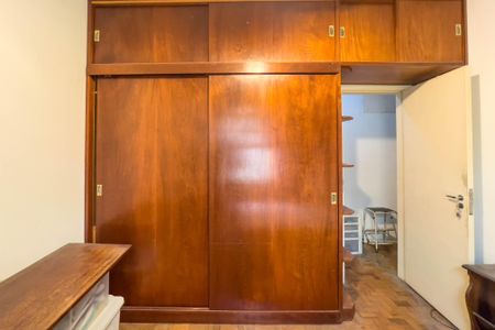 Casa à venda com 167m², 3 quartos e 2 vagas Casa à venda com 167m², 3 quartos e 2 vagasQuarto 1