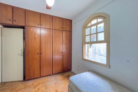 Casa à venda com 167m², 3 quartos e 2 vagas Casa à venda com 167m², 3 quartos e 2 vagasQuarto 2