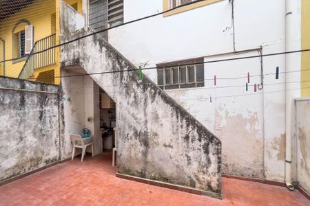 Casa à venda com 167m², 3 quartos e 2 vagas Casa à venda com 167m², 3 quartos e 2 vagasÁrea de serviço