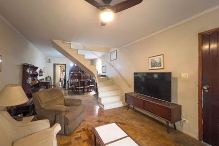 Sala de casa à venda com 3 quartos, 167m² em Vila Firmiano Pinto, São Paulo