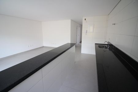 Apartamento à venda com 83m², 3 quartos e 2 vagasCozinha e Área de Serviço