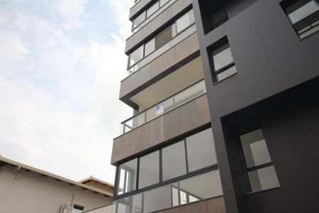 Apartamento à venda com 83m², 3 quartos e 2 vagasPlaquinha
