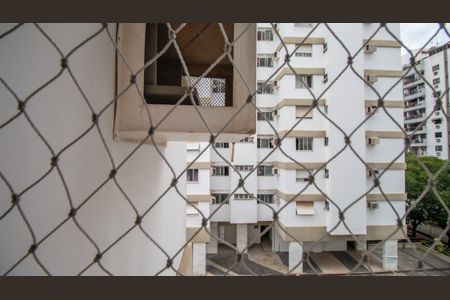 Apartamento para alugar com 103m², 2 quartos e 1 vaga Apartamento para alugar com 103m², 2 quartos e 1 vagaÁrea de Serviço Vista