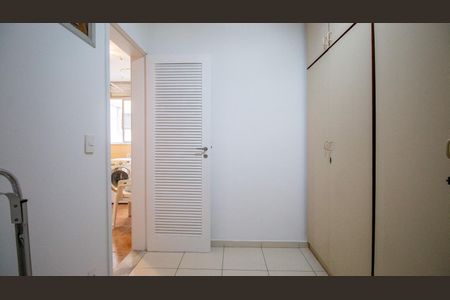 Apartamento para alugar com 103m², 2 quartos e 1 vaga Apartamento para alugar com 103m², 2 quartos e 1 vagaQuarto de Serviço