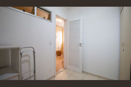 Apartamento para alugar com 103m², 2 quartos e 1 vaga Apartamento para alugar com 103m², 2 quartos e 1 vagaQuarto de Serviço