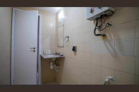 Apartamento para alugar com 103m², 2 quartos e 1 vaga Apartamento para alugar com 103m², 2 quartos e 1 vagaBanheiro Social