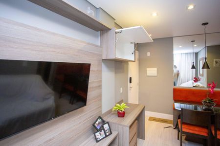 Sala de apartamento para alugar com 1 quarto, 40m² em Canhema, Diadema