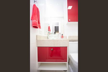 Banheiro de apartamento para alugar com 1 quarto, 40m² em Canhema, Diadema