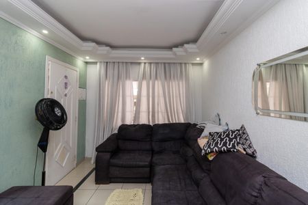 Casa à venda com 98m², 3 quartos e 2 vagas Casa à venda com 98m², 3 quartos e 2 vagasSala