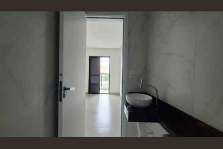 Apartamento à venda com 70m², 3 quartos e 2 vagasBanheiro da suíte