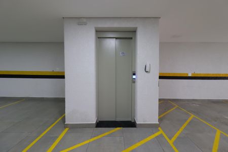 Apartamento à venda com 140m², 3 quartos e 2 vagasElevador