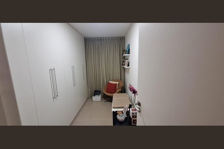 Apartamento à venda com 73m², 3 quartos e 2 vagasQuarto 1