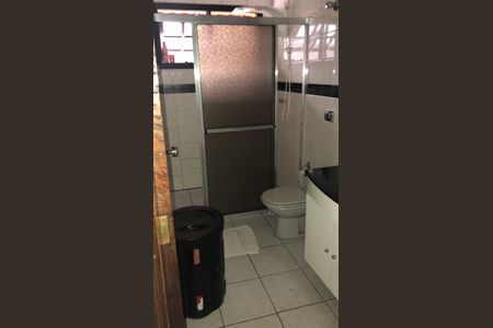 Casa para alugar com 247m², 3 quartos e 5 vagas Casa para alugar com 247m², 3 quartos e 5 vagasBanheiro