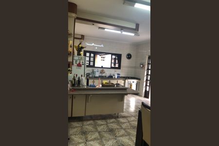 Casa para alugar com 247m², 3 quartos e 5 vagas Casa para alugar com 247m², 3 quartos e 5 vagasCozinha