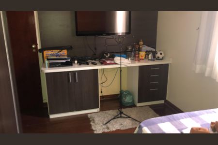 Quarto  de casa para alugar com 3 quartos, 247m² em Jardim Nova Taboao, Guarulhos