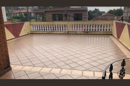 Casa para alugar com 247m², 3 quartos e 5 vagas Casa para alugar com 247m², 3 quartos e 5 vagasÁrea comum