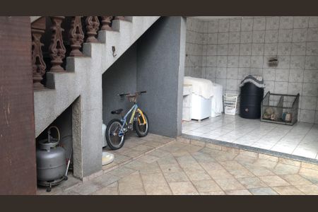 Casa para alugar com 247m², 3 quartos e 5 vagas Casa para alugar com 247m², 3 quartos e 5 vagasLavanderia