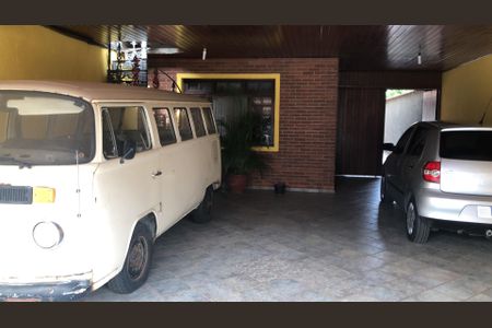 Casa para alugar com 247m², 3 quartos e 5 vagas Casa para alugar com 247m², 3 quartos e 5 vagasÁrea comum