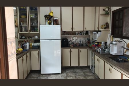 Casa para alugar com 247m², 3 quartos e 5 vagas Casa para alugar com 247m², 3 quartos e 5 vagasCozinha