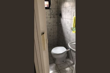 Casa para alugar com 247m², 3 quartos e 5 vagas Casa para alugar com 247m², 3 quartos e 5 vagasBanheiro