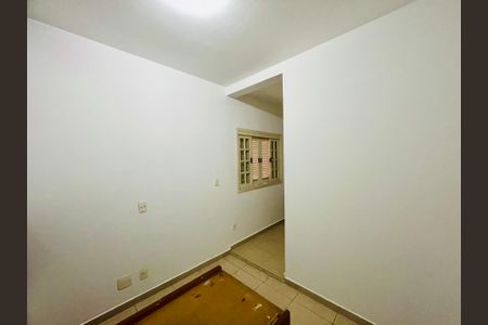 Casa de condomínio à venda com 210m², 3 quartos e 3 vagasQuarto 2