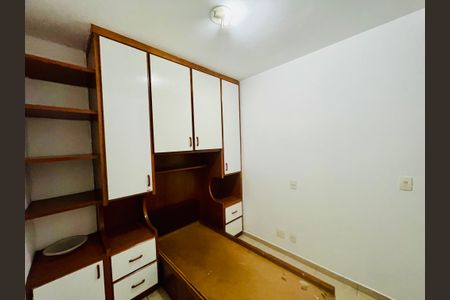 Casa de condomínio à venda com 210m², 3 quartos e 3 vagasQuarto 2