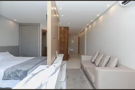 Apartamento à venda com 53m², 1 quarto e sem vaga Apartamento à venda com 53m², 1 quarto e sem vagaSala/Quarto