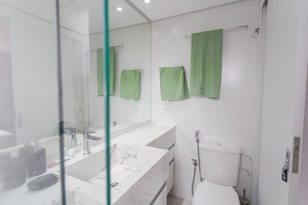 Apartamento à venda com 88m², 2 quartos e 2 vagasBanheiro da Suíte 1