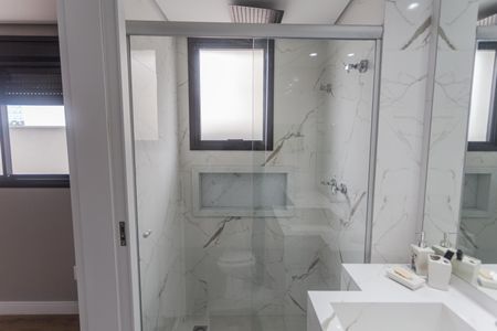 Apartamento à venda com 88m², 2 quartos e 2 vagasBanheiro da Suíte 2