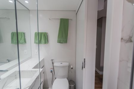 Apartamento à venda com 88m², 2 quartos e 2 vagasBanheiro da Suíte 2