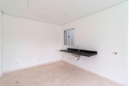 Casa à venda com 80m², 2 quartos e 2 vagas Casa à venda com 80m², 2 quartos e 2 vagasCozinha