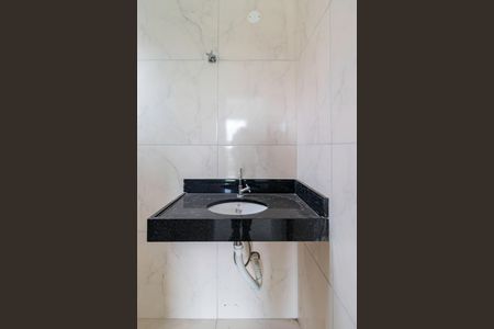 Casa à venda com 80m², 2 quartos e 2 vagas Casa à venda com 80m², 2 quartos e 2 vagasSuíte 1 Banheiro